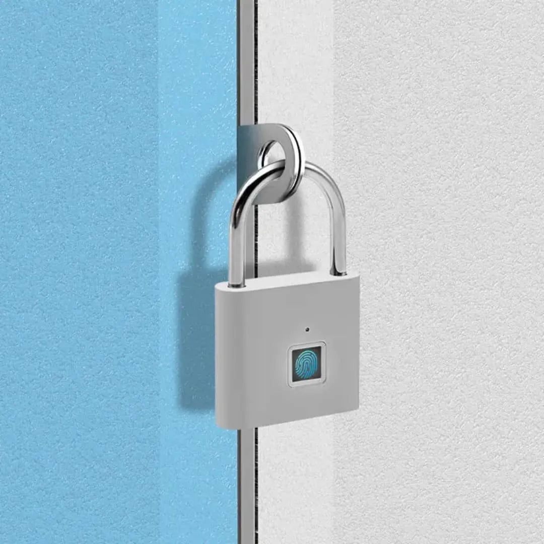 Finger print scanner padlock rechargeable